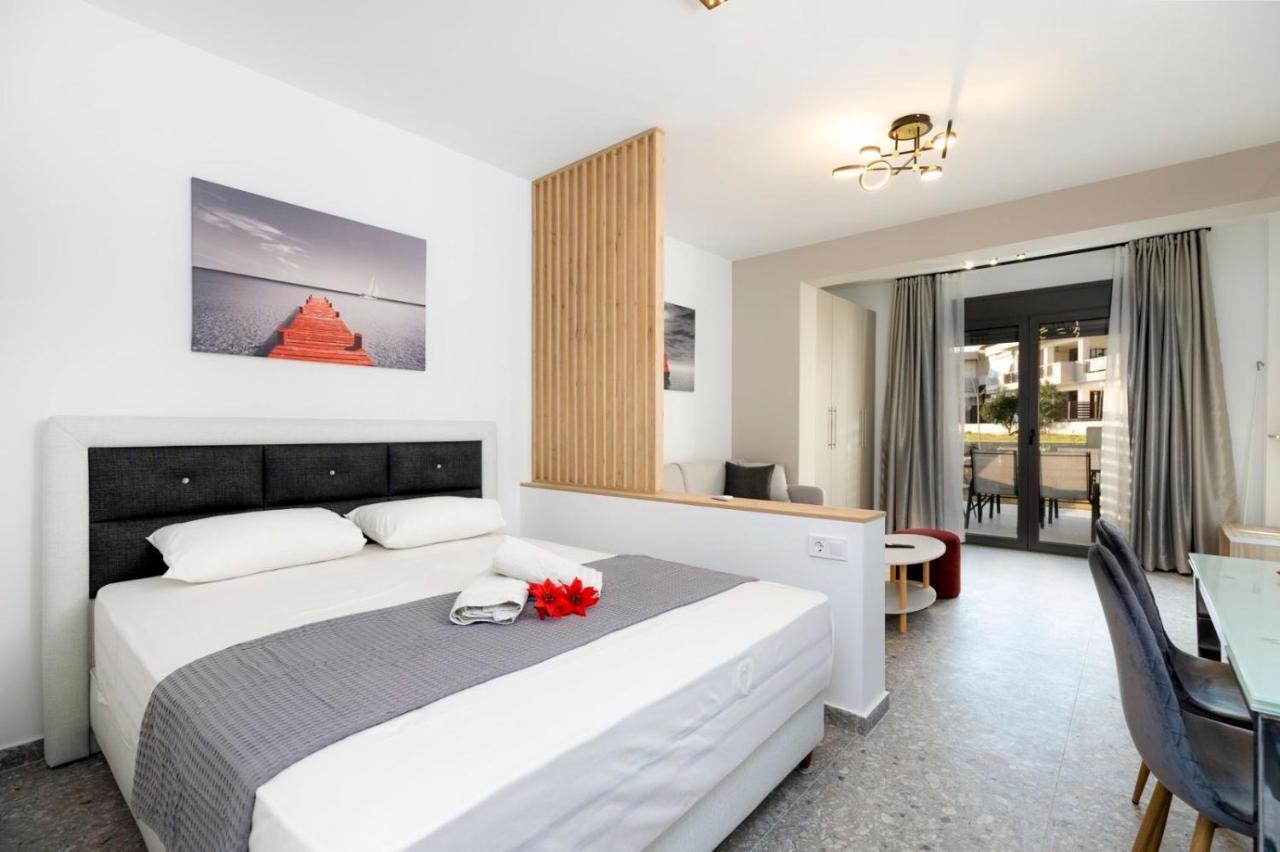 Twinstars Superior Apartment Yerakini Eksteriør billede